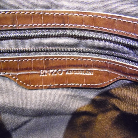 Enzo Angiolini Croc Pattern Hobo Shoulder Bag - Picture 7 of 8